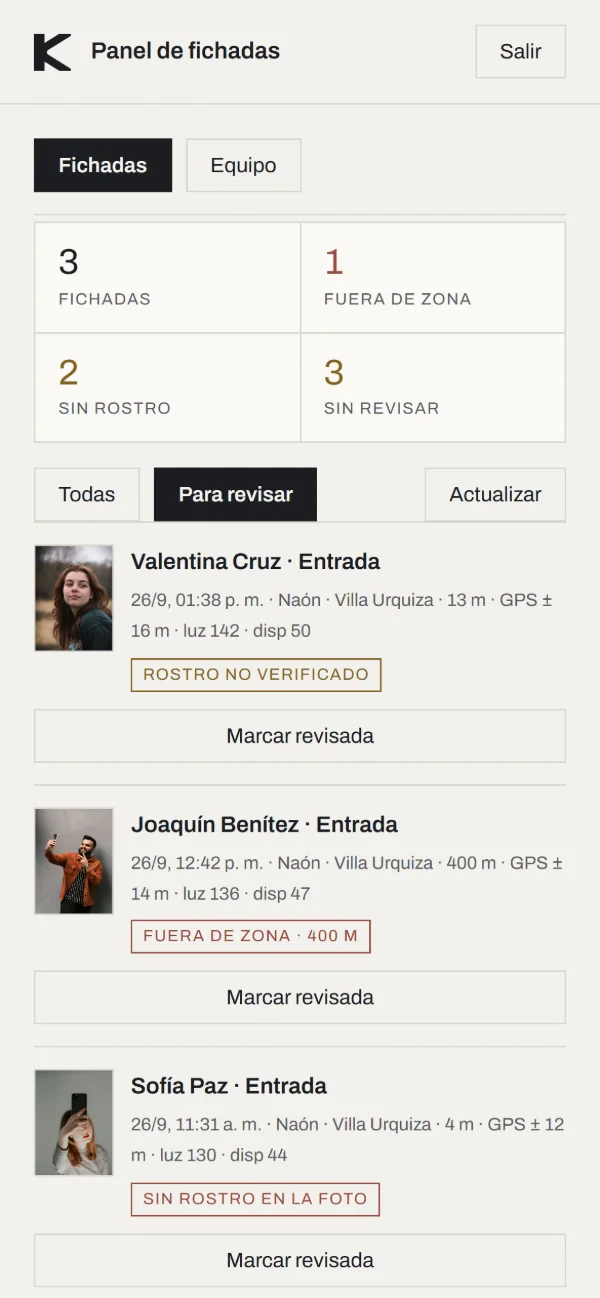 El mismo panel en el celular del encargado.